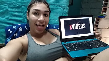 Preview 2 of Mom Facesitting Son - V&iacute_deo de verificaci&oacute_n