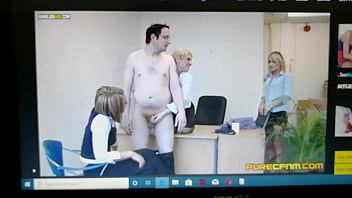 Preview 2 of Male Penis Pull Femal - dum