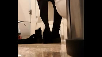 Preview 4 of Indians Sexi Video Wwwcom - SPY IN WC 4