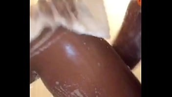 Preview 2 of X Mporn - Banho ao vivo