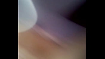 Preview 1 of All Family Girl Pissing - Sentando e Rebolando no peruano