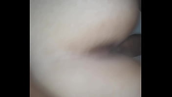Preview 4 of Dani Daniels Alice - Empino a mi esposa mientras gime como loca