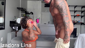 Preview 2 of Stop Mom San Lo Hd Xxxx - conheci esse cara na praia e trouxe ele pro meu apartamento,  deixei o pau dele bem babadinho pra ele fuder minha bucetinha at&eacute_ deixar ela cheia de porra dentro.