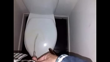 Preview 2 of Beautiful Boy Boy Porn - Toilet piss!