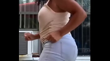 Preview 2 of Mia Khalifa Xxx Naked - Se&ntilde_ora bailando sexy
