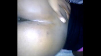 Preview 1 of Unun Leone - Nutted in her big booty