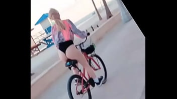 Preview 1 of Saxy Hot Porn Video - Noelia cantante