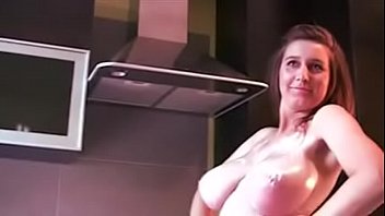 Preview 4 of Sunny Leone Xxx Malis - Busty Milena Photoshot