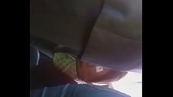 Preview 2 of Karli Wefi - Culito hermoso en el bus