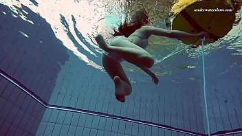 Preview 3 of Ucored H - Hot underwater action Alla