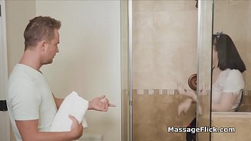 Preview 1 of Fresh Tube Porn Lo - Lucky masseur fucks sexy big tit curvy plumber
