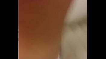 Preview 1 of Www Video Seks Jerman - COMENDO PUTO NA ESCADA