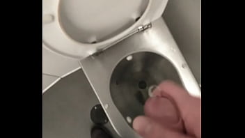 Preview 3 of Gay Bipornu - Pissing on train