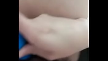 Preview 3 of Inicio De La Flaca En El Porno - Una amiga