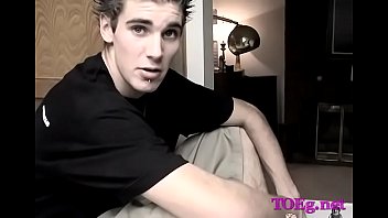 Preview 3 of Teerxxx Voeds - Home foot fetish web camera play