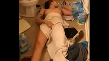 Preview 3 of Mom Lesby Squirting - Pega na siririca
