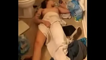 Preview 1 of Mom Lesby Squirting - Pega na siririca