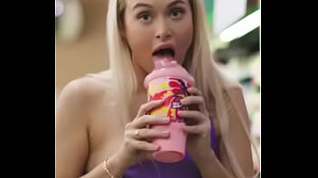 Preview 1 of Ganga Porn - Guera rica
