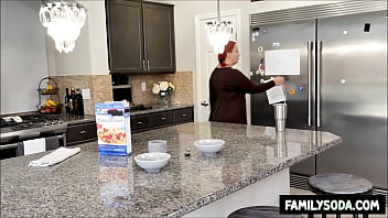 Preview 1 of Saudisesyvideo - Stepdad bangs stepdaughter in front of stepmom