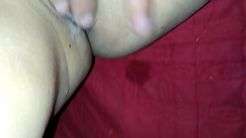 Preview 1 of Figer In Sex - M&oacute_c lồn chị d&acirc_u