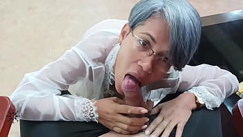 Preview 2 of Xxnx Danwlad - a very nice and accommodating stepsister,  what a perverted mouth she has - Porn in Spanish.