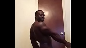 Preview 2 of Pajabi Xnxxmom - Bodybuilder Ass