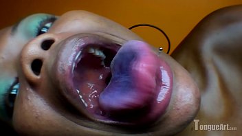 Preview 4 of Dwonload Video Porno Play - Breanna Under My Tongue