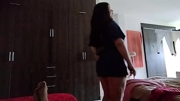 Preview 2 of My Hairy Wet Pussy - Hermanastra de 18 a&ntilde_os pide ropa y a cambio pide que le llenen el culo de leche
