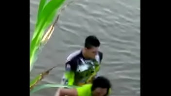 Preview 1 of Mom And Son Romantics - fodendo no rio