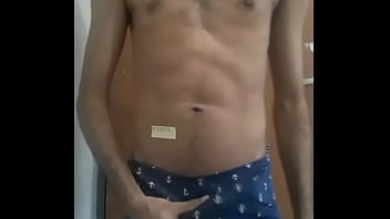 Preview 2 of Dad My Wife Sex - Exibindo o volume na cueca