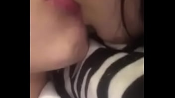 Preview 3 of Sunny Leon Xxx Full Move - Beijo gostoso bem delicioso