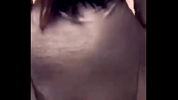 Preview 4 of Sexxxye Voure - Ssakuratv-Bombe latina cochonne twerk avec un corp de d&eacute_esse