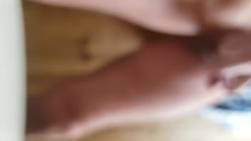Preview 1 of Di Goda Mom - Jerking off