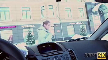 Preview 1 of Techar Com Video - Debt4k. La seule fa&ccedil_on pour Calibri Angel de rembourser sa dette est de baiser le cul passionn&eacute_