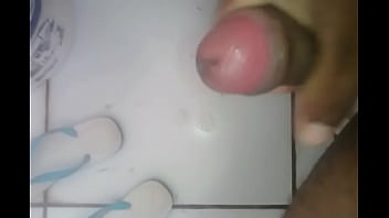 Preview 1 of Kichen Room Sex - Vazando na punheta