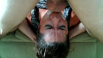 Preview 4 of Pene Cam4 - step Mom Teaches Son to FaceFuck - PREVIEW Clip