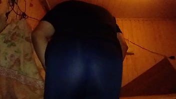 Preview 4 of Smalboy Big Mom - Safado se exibindo de legging