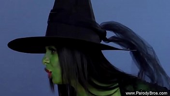 Preview 2 of Sex Gero4 - Not The Wizard Of Oz Parody Film Rocks