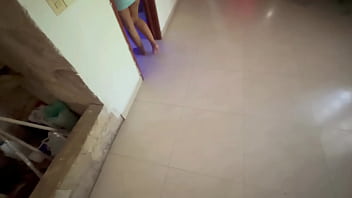 Preview 1 of Mi Vida - La novida de mi amigo se pone cachonda mientras la observo en la ducha,  y termino dandole la follad de su vida con mi norme pene.
