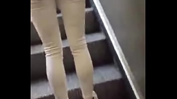 Preview 3 of Busty Brooke Lee Adams - mas de esa flaca caminando