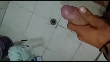 Preview 4 of Biek Wwwxxx - Video de mi primo para su novia
