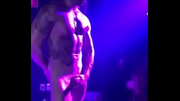 Preview 3 of Arab Emirates Pron - Gogo boy de pau duro