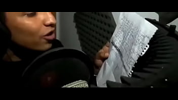 Preview 4 of Teen Girls Locked By Man - Cancion de Amor al ano