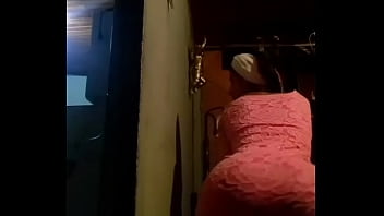 Preview 2 of Priynka Copda - Flaca Prostituta Meneando