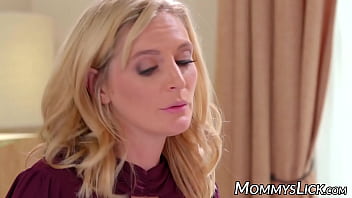Preview 1 of Pragnat Hd - Stepmom has lesbian sex with her pussy licking