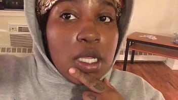Preview 3 of Sexmex Aranza - Hood Titties In Da Hood!!