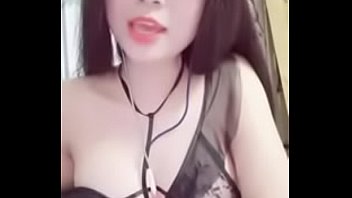 Preview 1 of Uncle Rapes Niesie And Nephew - Em g&aacute_i khoe d&uacute_ tr&ecirc_n Uplive