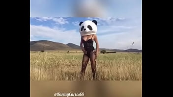 Preview 2 of Buy Euro - En el campo,  putita panda