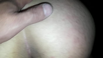 Preview 1 of Tits Hog - Hetero curioso me coge fuerte a pelo
