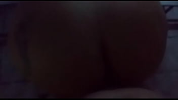 Preview 4 of Cute Teen Anal Solo - Comendo a gordinha enquanto o corno viaja